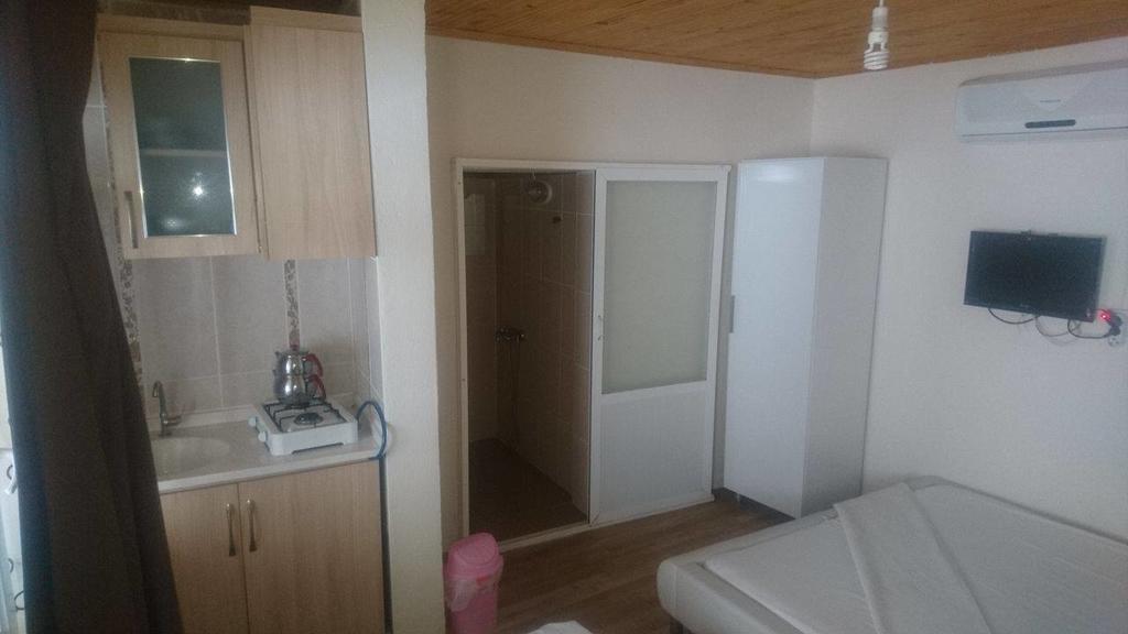Erkin Apart Hotel Karsiyaka  Exterior photo